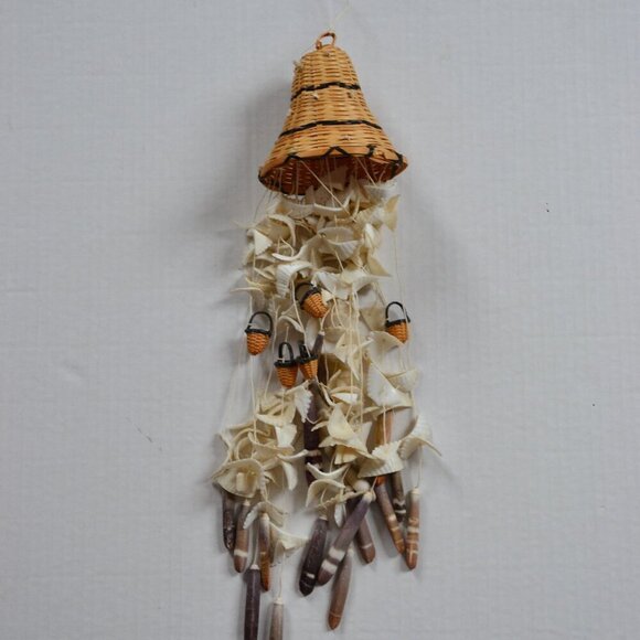 Vintage Wicker Seashell Wind Chime - Picture 8 of 8